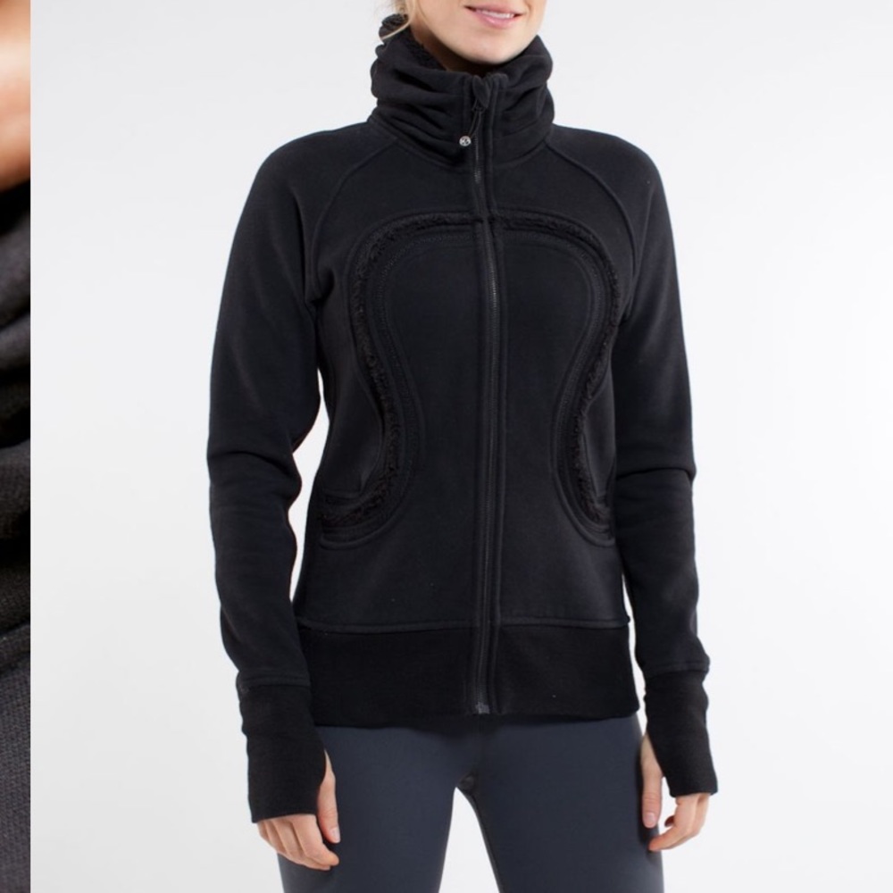 Lululemon Cuddle Up Jacket